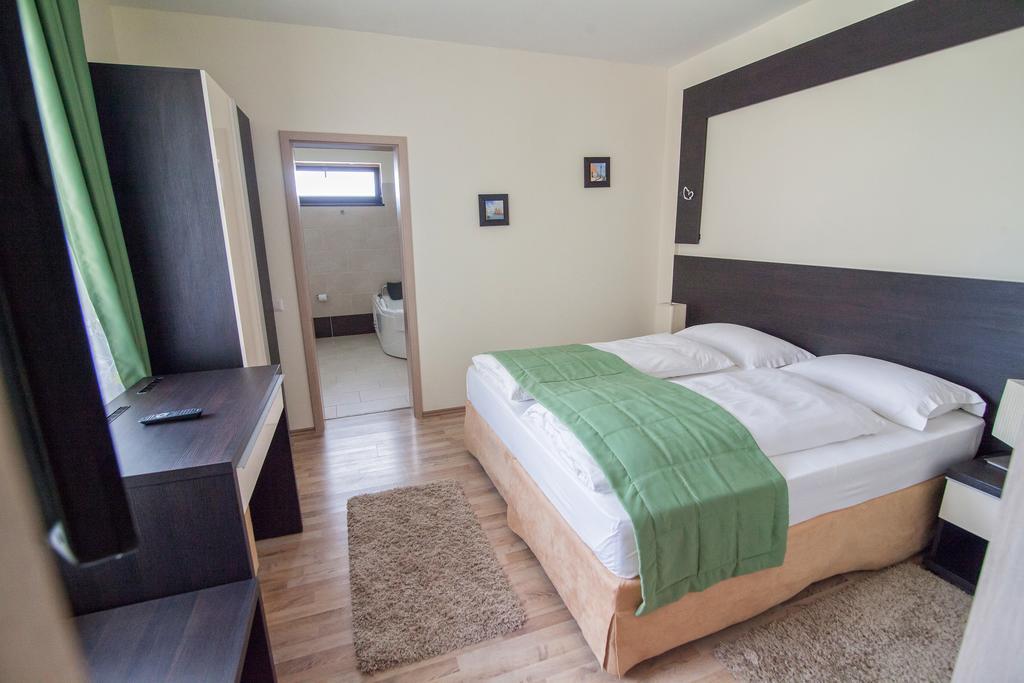 Armonia By Aristocratis 4* Targu Neamt